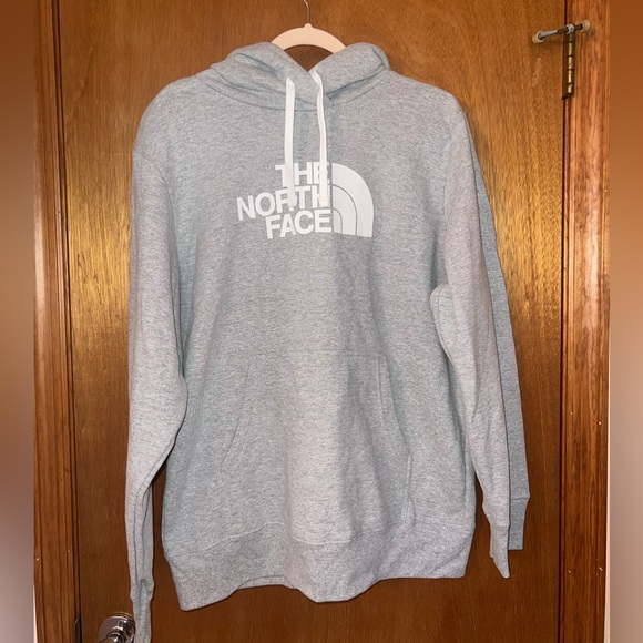 The North Face Men's Light Gray Hoodie NWT - Picture 1 of 5